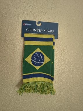 Eclipse Country Scarf in Green, Yellow & Blue - Brazil Motif
